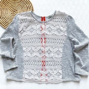 Chloe K Lightweight Sweater long sleeve sz M